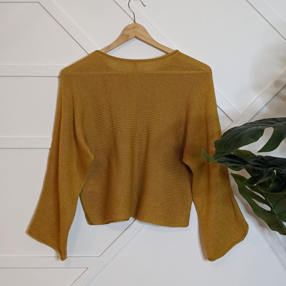 Aritzia the group Babaton Marianna crop sweater S - Picture 2 of 8